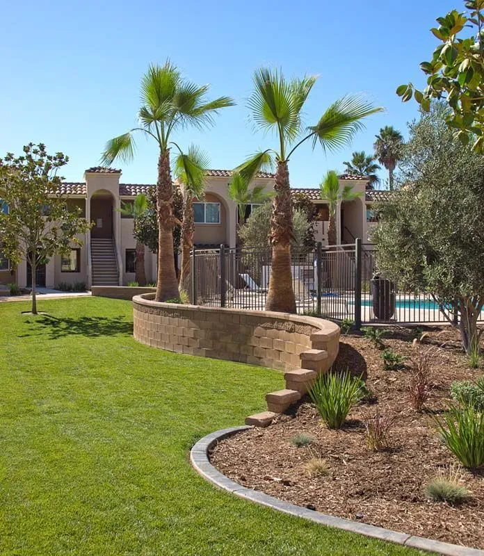 Orange Garden Apartments – Poway, CA – photo 3