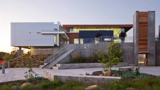 Palomar College IT Center